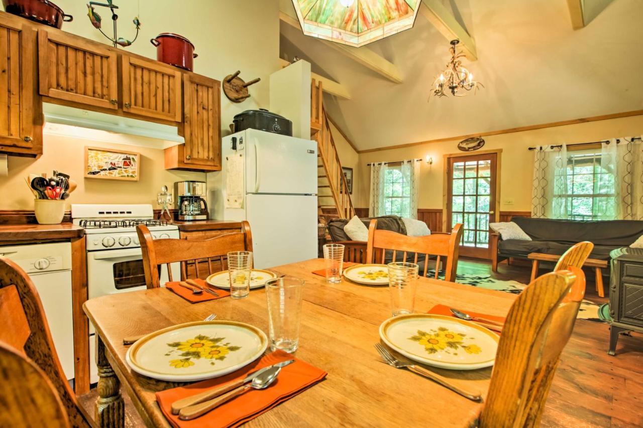 Clearwater Cabin On 10 Acres With Trout Stream! Monterey Exteriör bild