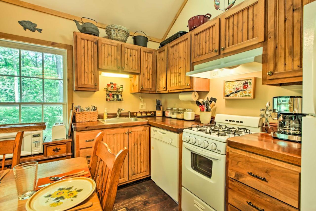 Clearwater Cabin On 10 Acres With Trout Stream! Monterey Exteriör bild