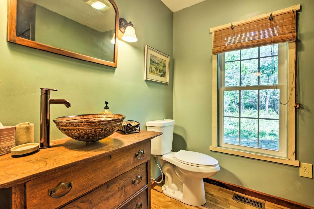 Clearwater Cabin On 10 Acres With Trout Stream! Monterey Exteriör bild